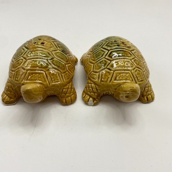 Ceramic Turtles Salt and Pepper Shakers Vintage *READ* - Picture 4 of 7